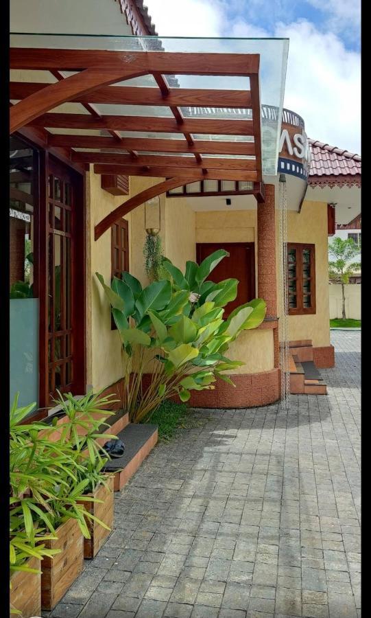 Hotel Casa Orchid Alappuzha Esterno foto