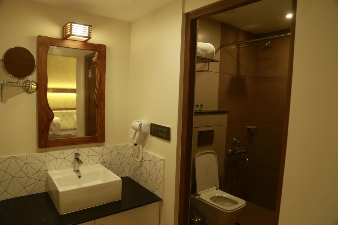 Hotel Casa Orchid Alappuzha Esterno foto