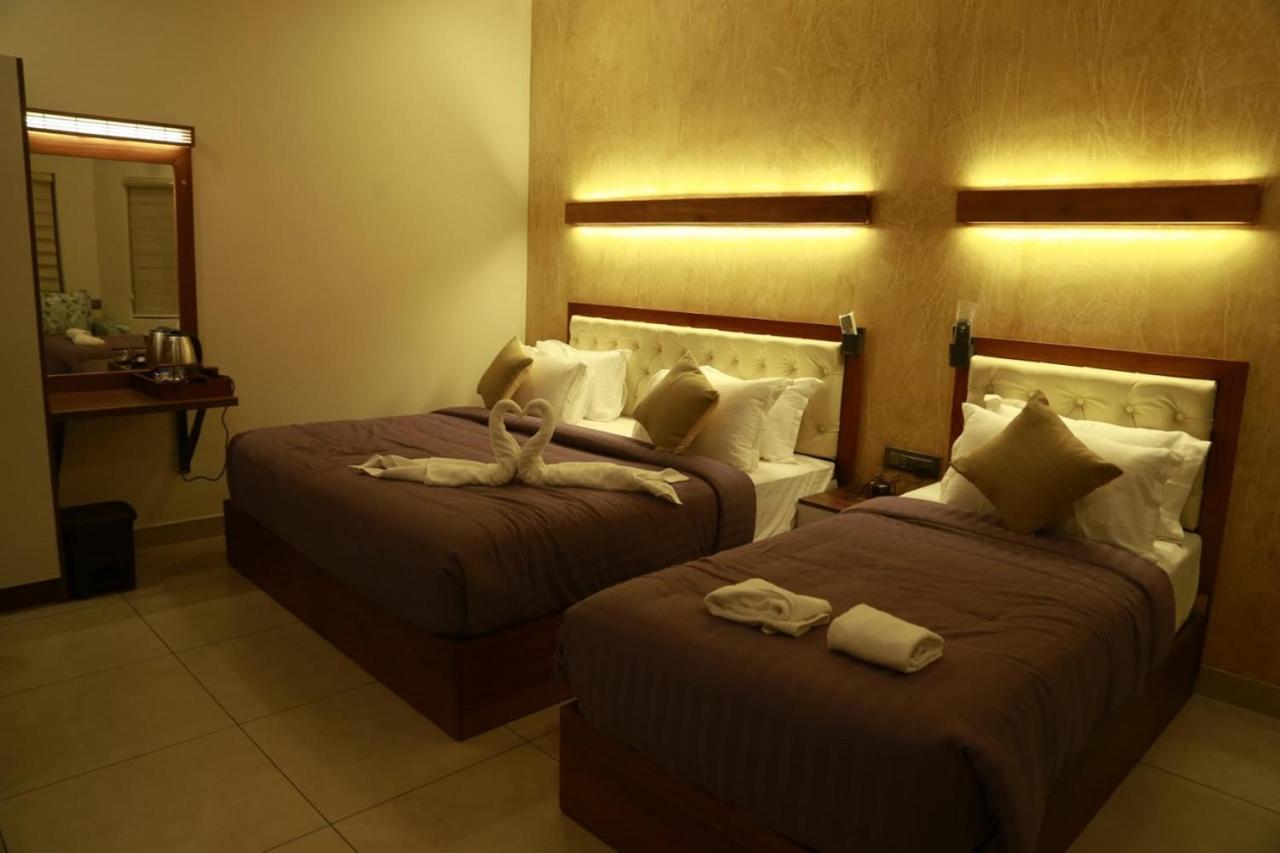 Hotel Casa Orchid Alappuzha Esterno foto